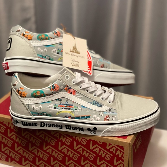 Walt DisneyWorld Vans - Picture 3 of 3